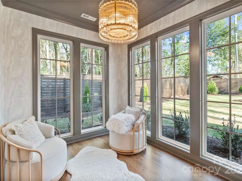 238 Canterbury Road, Charlotte, NC 28211.  MLS# CAR4239447, YatesRealty ID 2999. 