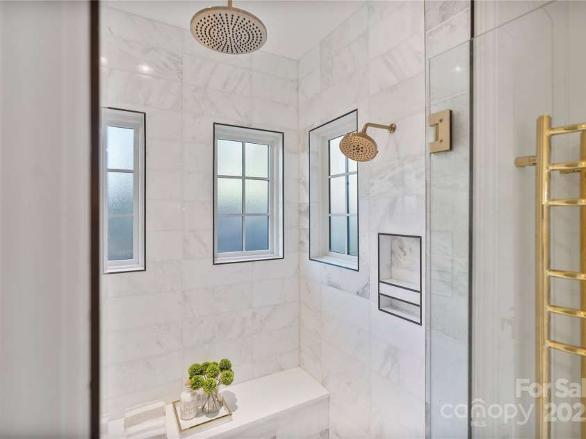 238 Canterbury Road, Charlotte, NC 28211.  MLS# CAR4239447, YatesRealty ID 2999. 
