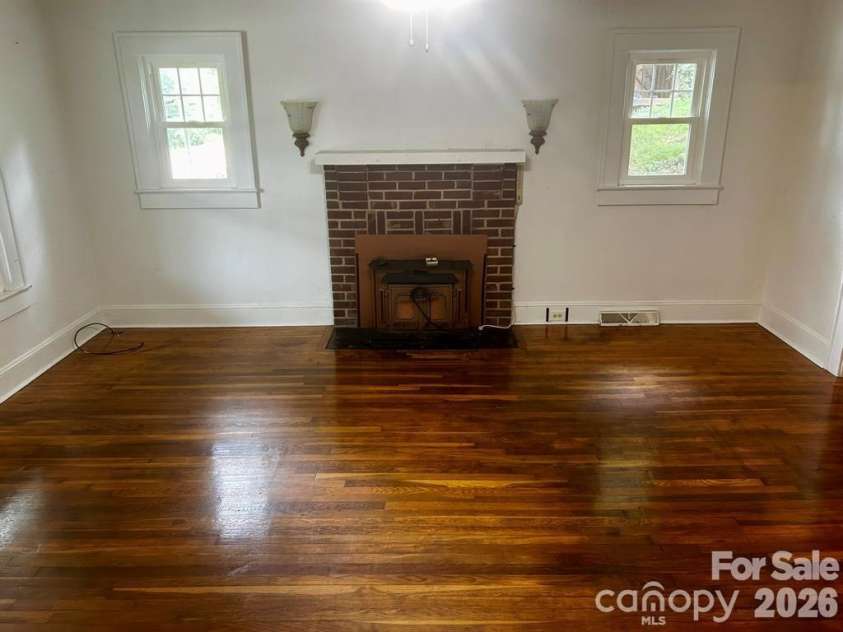 404 Huffman Street, Morganton, NC 28655.  MLS# CAR4353788, YatesRealty ID 2999. 