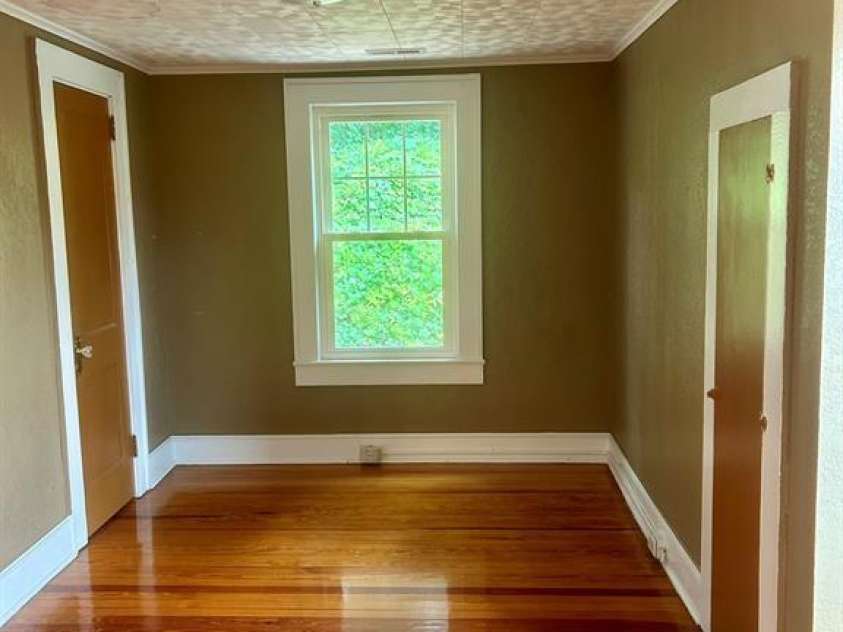 404 Huffman Street, Morganton, NC 28655.  MLS# CAR4353788, YatesRealty ID 2999. 