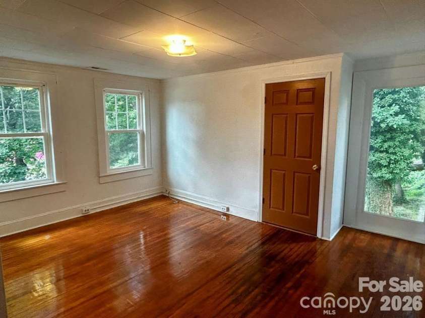 404 Huffman Street, Morganton, NC 28655.  MLS# CAR4353788, YatesRealty ID 2999. 