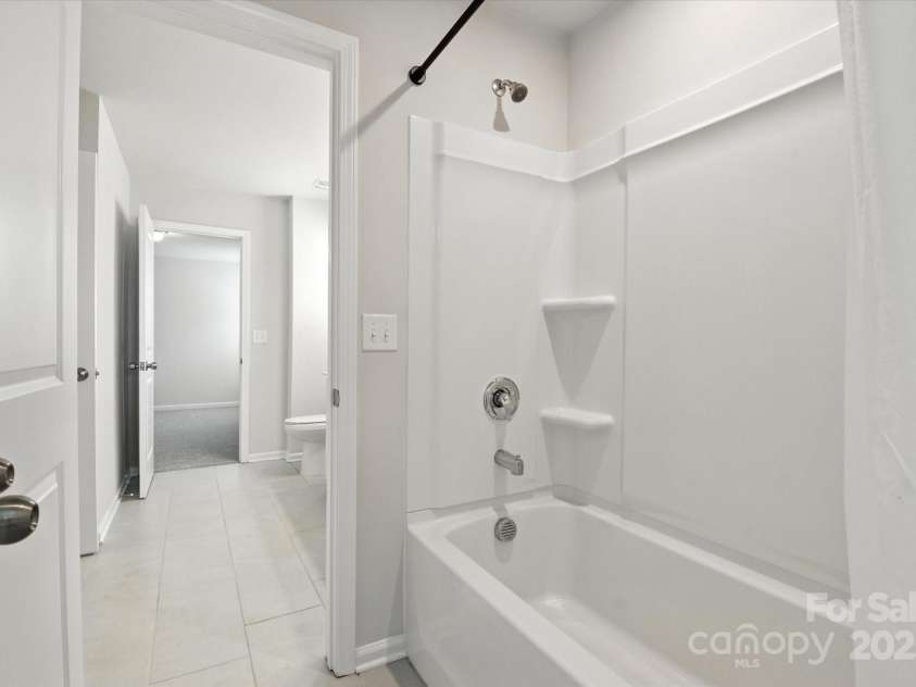 3304 Cheyney Park Drive, Charlotte, NC 28269.  MLS# CAR4279743, YatesRealty ID 29990. 