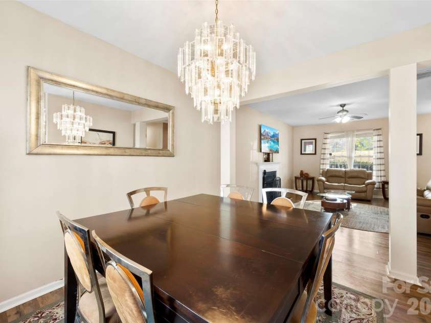 624 Cliffs Inn Circle, Charlotte, NC 28214.  MLS# CAR4361667, YatesRealty ID 29990. Dining area with view of open floorpan