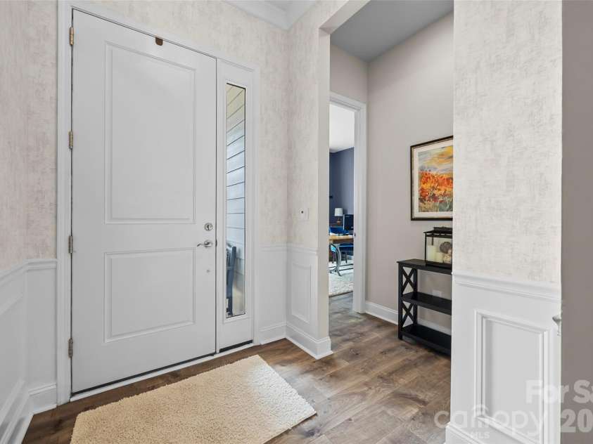16016 Tulloch Road, Charlotte, NC 28278.  MLS# CAR4363185, YatesRealty ID 29991. 