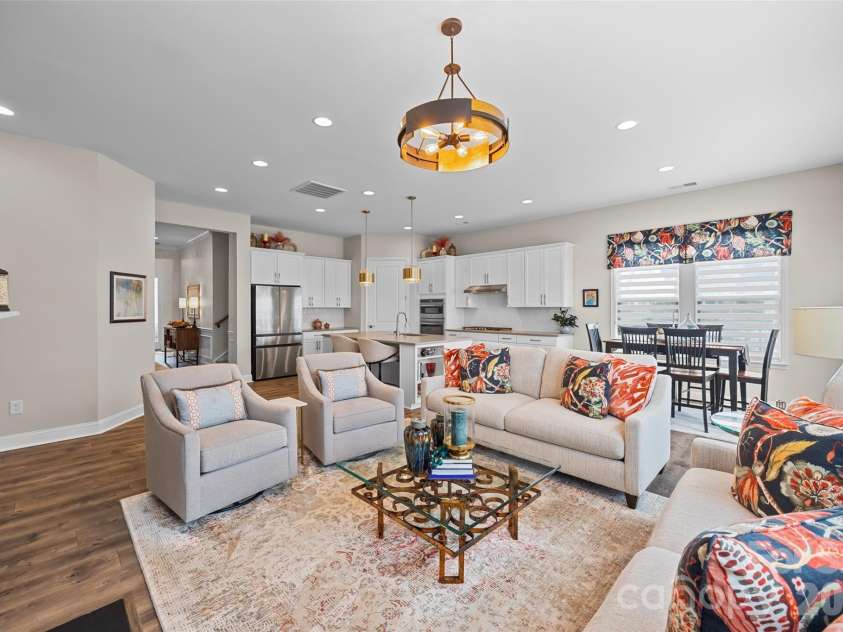 16016 Tulloch Road, Charlotte, NC 28278.  MLS# CAR4363185, YatesRealty ID 29991. 