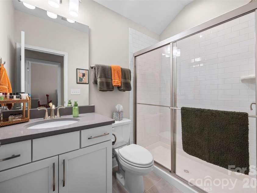 16016 Tulloch Road, Charlotte, NC 28278.  MLS# CAR4363185, YatesRealty ID 29991. 