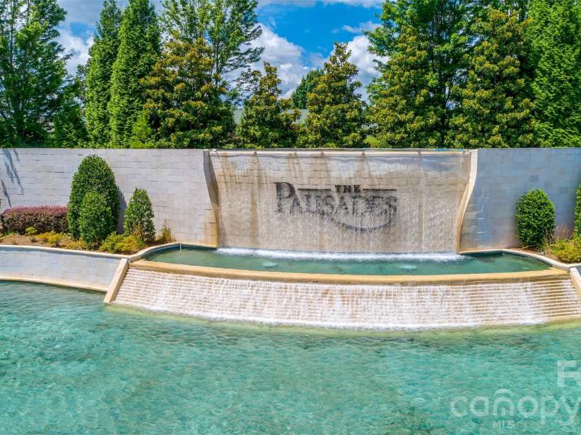 16016 Tulloch Road, Charlotte, NC 28278.  MLS# CAR4363185, YatesRealty ID 29991. 