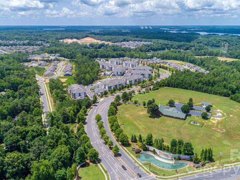 16016 Tulloch Road, Charlotte, NC 28278.  MLS# CAR4363185, YatesRealty ID 29991. 