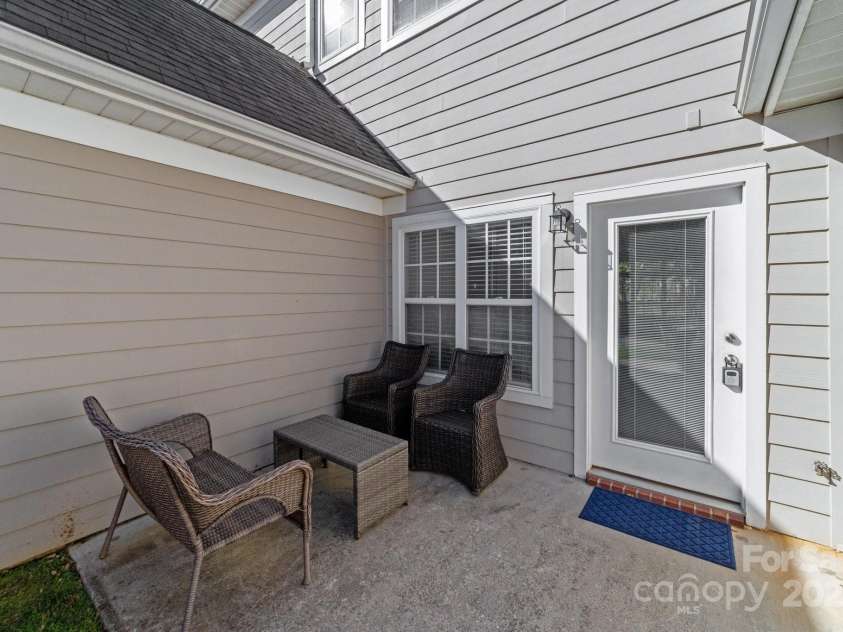 929 Central Park Circle, Davidson, NC 28036.  MLS# CAR4283985, YatesRealty ID 29992. Outside patio