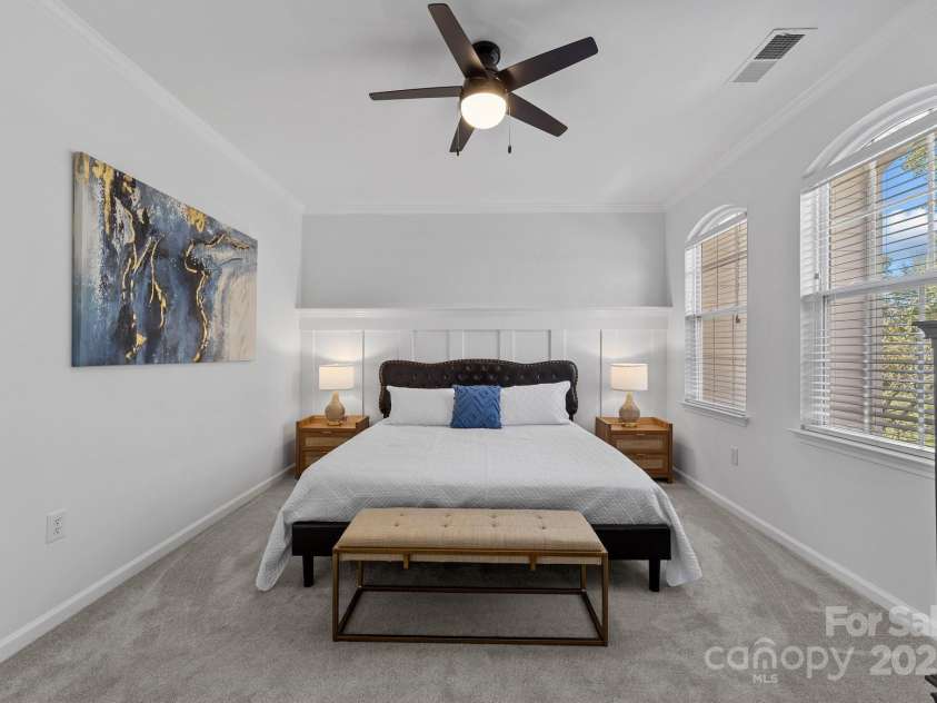 929 Central Park Circle, Davidson, NC 28036.  MLS# CAR4283985, YatesRealty ID 29992. Primary bedroom upstairs offers lots of natural light