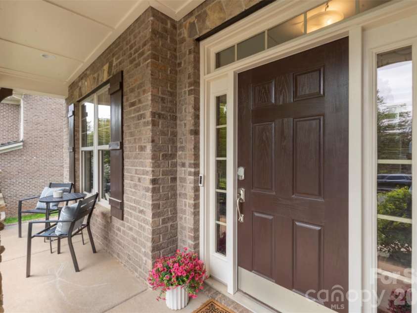 975 Rock Forest Way, Fort Mill, SC 29707.  MLS# CAR4363438, YatesRealty ID 29992. 