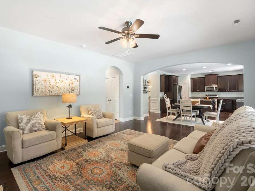 975 Rock Forest Way, Fort Mill, SC 29707.  MLS# CAR4363438, YatesRealty ID 29992. 
