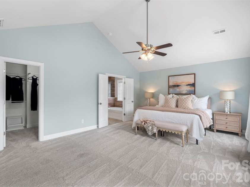 975 Rock Forest Way, Fort Mill, SC 29707.  MLS# CAR4363438, YatesRealty ID 29992. 