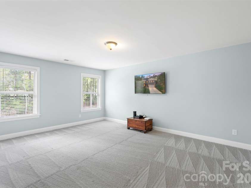 975 Rock Forest Way, Fort Mill, SC 29707.  MLS# CAR4363438, YatesRealty ID 29992. 