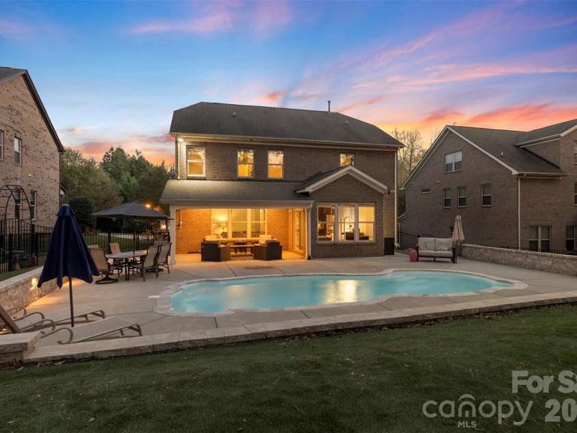 975 Rock Forest Way, Fort Mill, SC 29707.  MLS# CAR4363438, YatesRealty ID 29992. Salt water pool