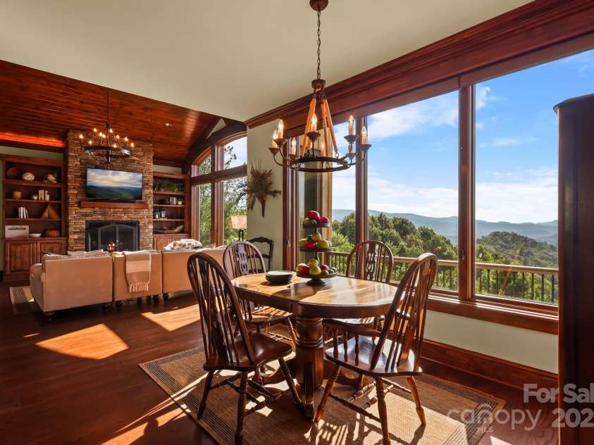 148 Shuck Pen Ridge Road, Vilas, NC 28692.  MLS# CAR4278643, YatesRealty ID 29994. 