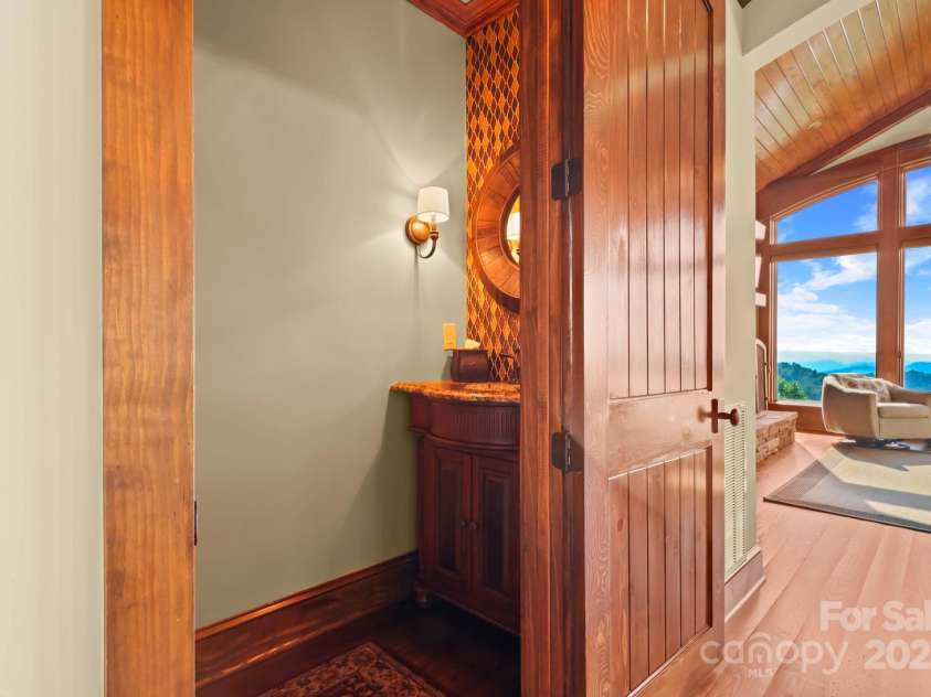 148 Shuck Pen Ridge Road, Vilas, NC 28692.  MLS# CAR4278643, YatesRealty ID 29994. 