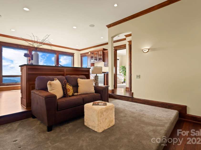 148 Shuck Pen Ridge Road, Vilas, NC 28692.  MLS# CAR4278643, YatesRealty ID 29994. 