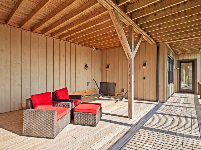 148 Shuck Pen Ridge Road, Vilas, NC 28692.  MLS# CAR4278643, YatesRealty ID 29994. 