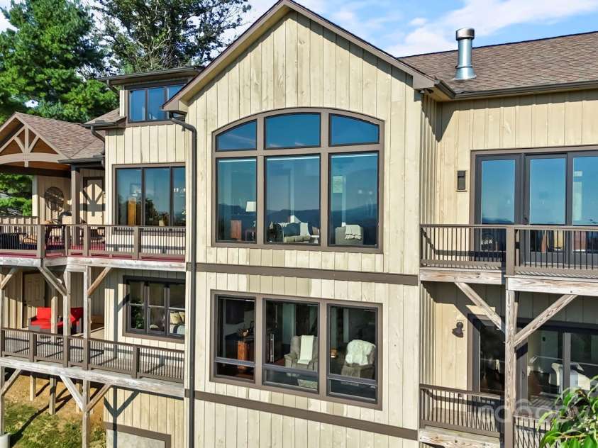 148 Shuck Pen Ridge Road, Vilas, NC 28692.  MLS# CAR4278643, YatesRealty ID 29994. 