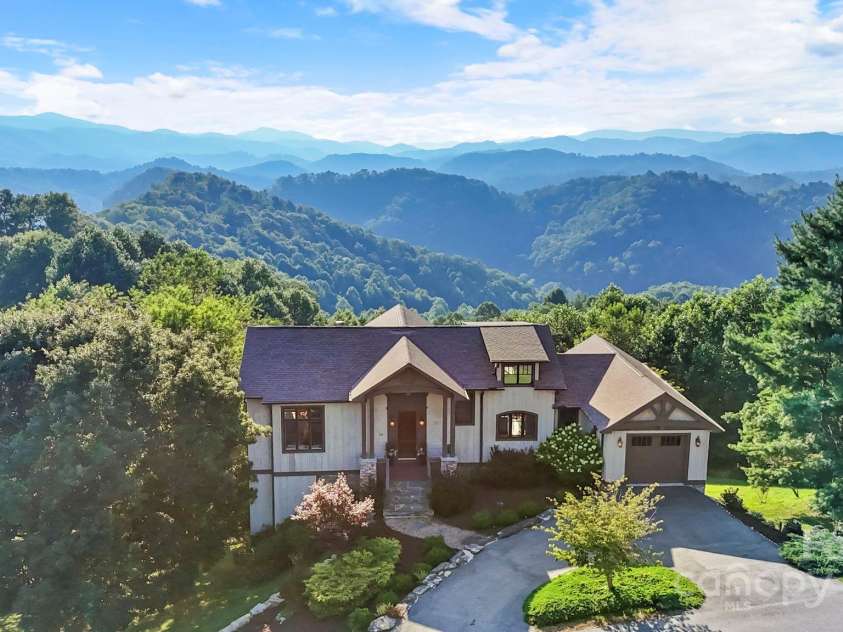 148 Shuck Pen Ridge Road, Vilas, NC 28692.  MLS# CAR4278643, YatesRealty ID 29994. Breathtaking long range layered views!!