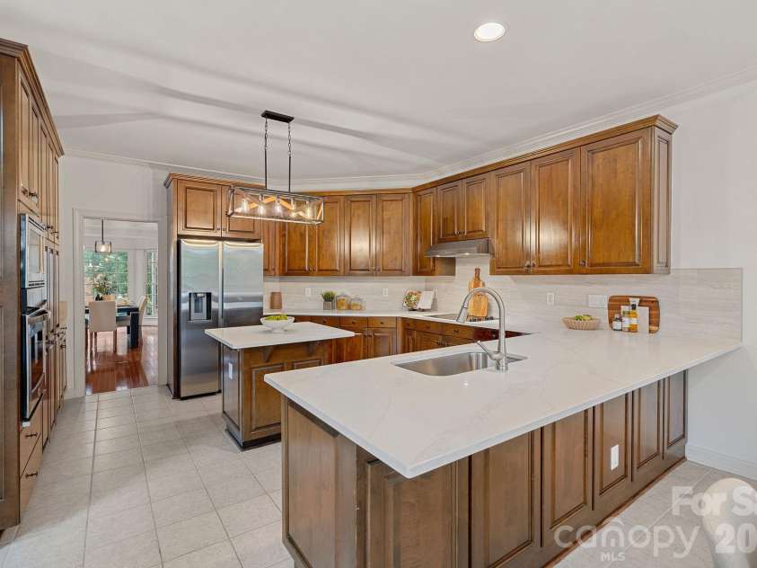 16110 Covington Point Lane, Huntersville, NC 28078.  MLS# CAR4376661, YatesRealty ID 29995. 