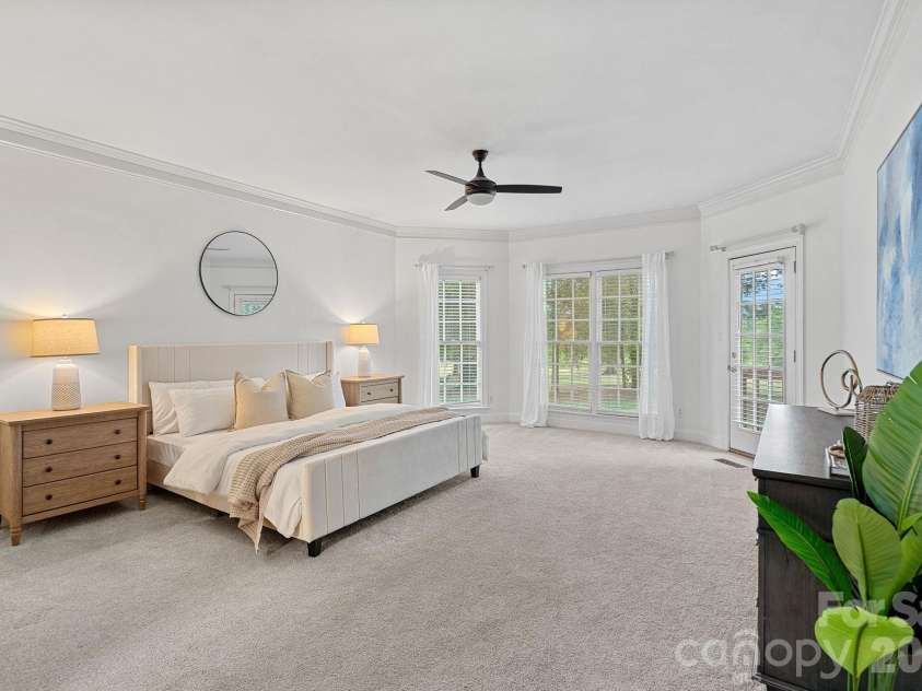 16110 Covington Point Lane, Huntersville, NC 28078.  MLS# CAR4376661, YatesRealty ID 29995. 