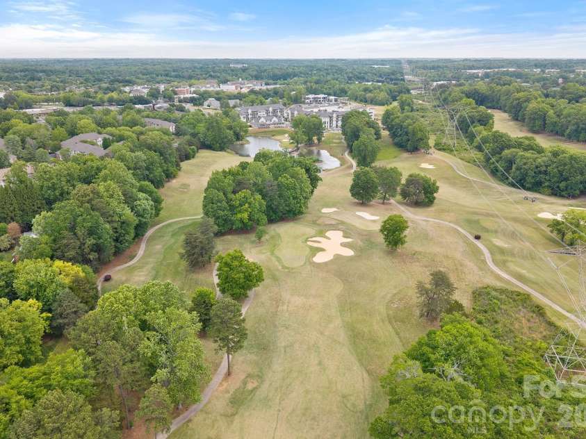 16110 Covington Point Lane, Huntersville, NC 28078.  MLS# CAR4376661, YatesRealty ID 29995. 