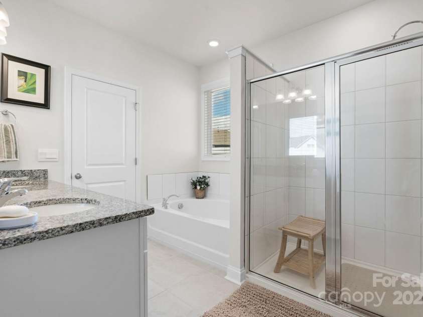 67 Thornberry Road, Hendersonville, NC 28792.  MLS# CAR4252983, YatesRealty ID 29995. 