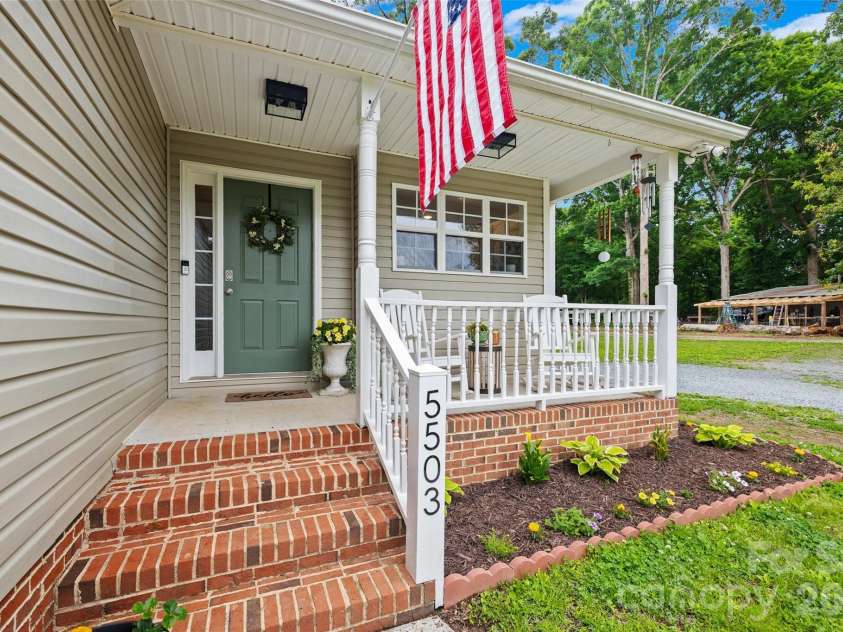5503 Mcwhorter Road, Waxhaw, NC 28173.  MLS# CAR4378908, YatesRealty ID 29996. 