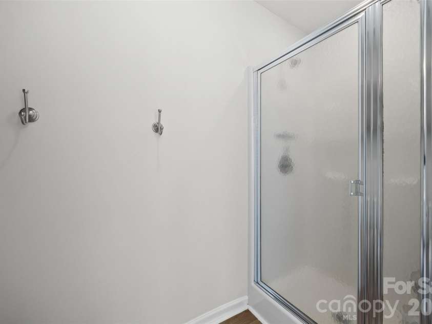 5503 Mcwhorter Road, Waxhaw, NC 28173.  MLS# CAR4378908, YatesRealty ID 29996. 