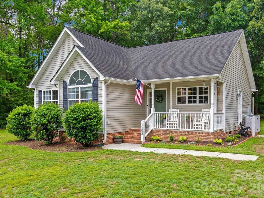 5503 Mcwhorter Road, Waxhaw, NC 28173.  MLS# CAR4378908, YatesRealty ID 29996. 