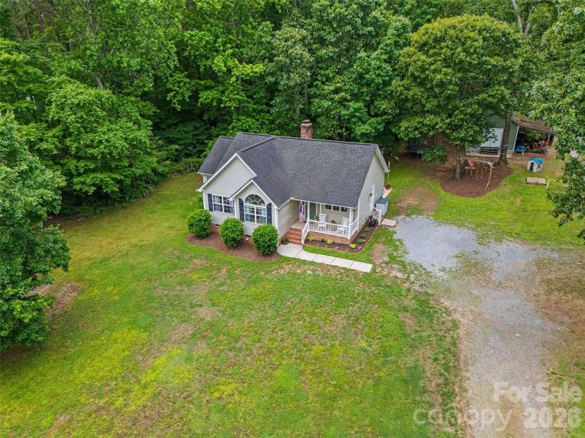 5503 Mcwhorter Road, Waxhaw, NC 28173.  MLS# CAR4378908, YatesRealty ID 29996. 