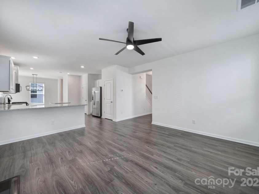2036 Everly Drive, Charlotte, NC 28215.  MLS# CAR4286143, YatesRealty ID 29997. 