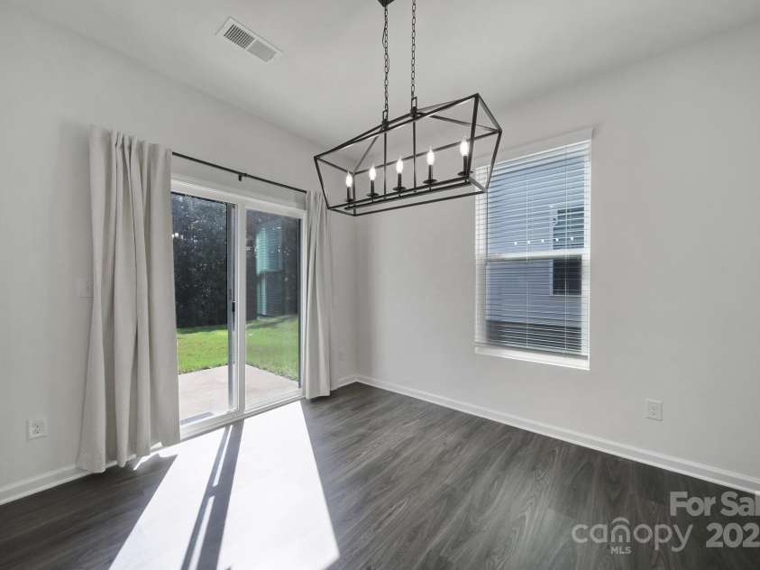 2036 Everly Drive, Charlotte, NC 28215.  MLS# CAR4286143, YatesRealty ID 29997. 