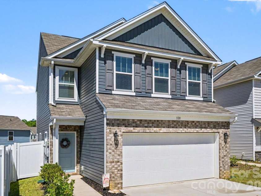 328 Bluebonnet Drive, Salisbury, NC 28146.  MLS# CAR4382699, YatesRealty ID 29997. 