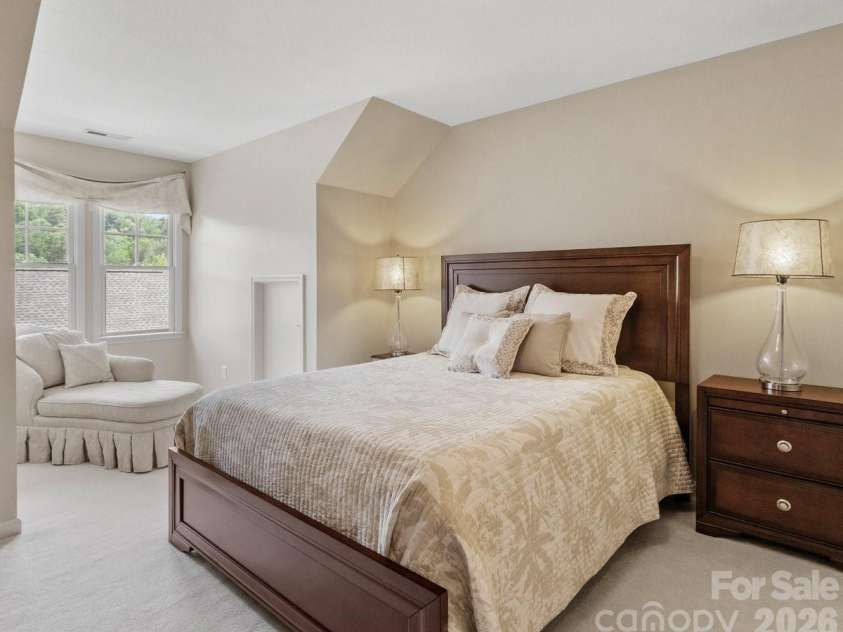 6 Creekside Way, Asheville, NC 28804.  MLS# CAR4379945, YatesRealty ID 29998. Upper-Level guest room: spacious and light-filled.