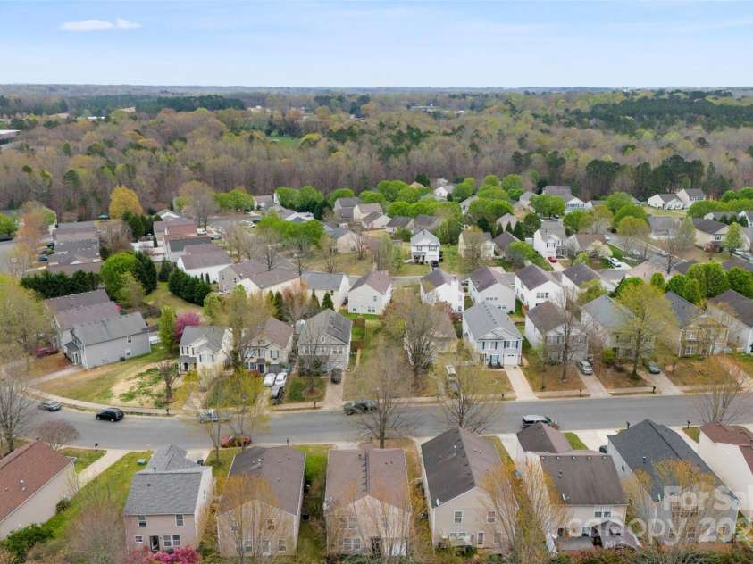 2011 Dunsmore Lane, Waxhaw, NC 28173.  MLS# CAR4240231, YatesRealty ID 30. 