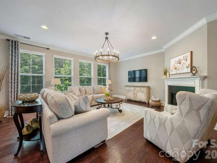 7111 Yellowhorn Trail, Waxhaw, NC 28173.  MLS# CAR4383370, YatesRealty ID 30000. 