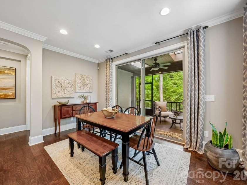 7111 Yellowhorn Trail, Waxhaw, NC 28173.  MLS# CAR4383370, YatesRealty ID 30000. 