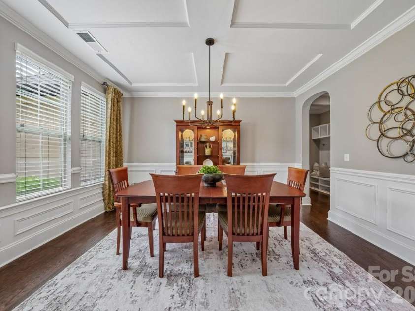 7111 Yellowhorn Trail, Waxhaw, NC 28173.  MLS# CAR4383370, YatesRealty ID 30000. 