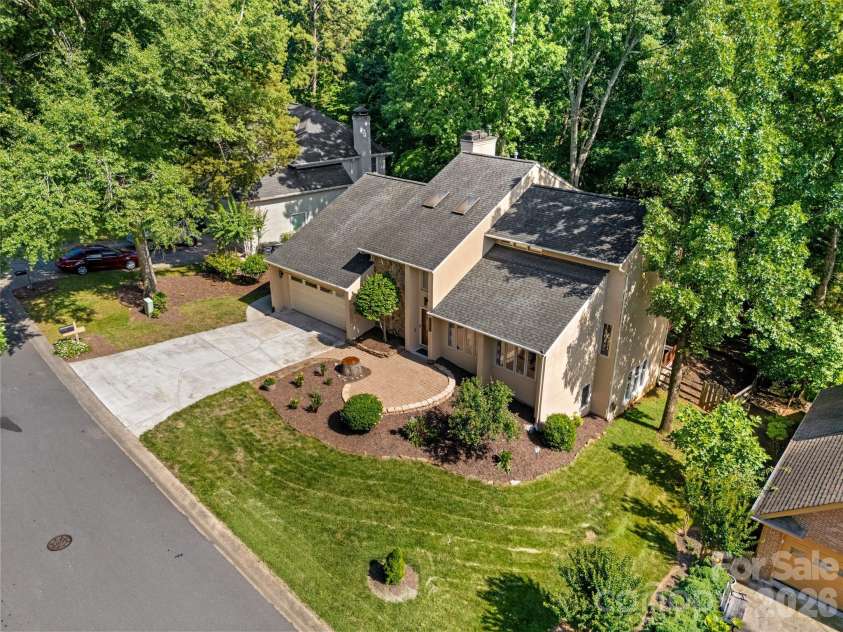 7057 Mariners Court, Tega Cay, SC 29708.  MLS# CAR4384678, YatesRealty ID 30001. 
