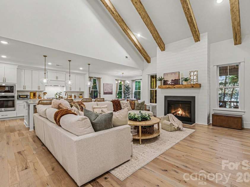 16532 Here At Last Lane, Charlotte, NC 28278.  MLS# CAR4383524, YatesRealty ID 30002. 