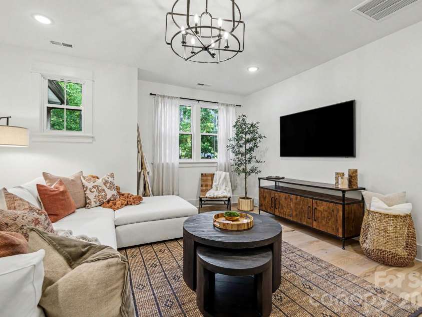 16532 Here At Last Lane, Charlotte, NC 28278.  MLS# CAR4383524, YatesRealty ID 30002. 