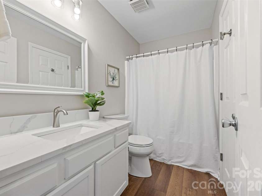 4160 Koala Circle, Tega Cay, SC 29708.  MLS# CAR4386791, YatesRealty ID 30003. 