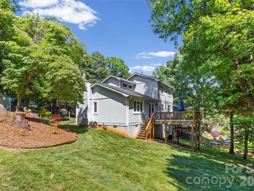 4160 Koala Circle, Tega Cay, SC 29708.  MLS# CAR4386791, YatesRealty ID 30003. 