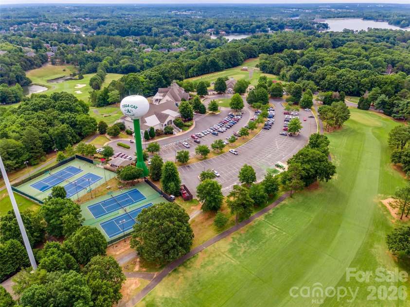 4160 Koala Circle, Tega Cay, SC 29708.  MLS# CAR4386791, YatesRealty ID 30003. 