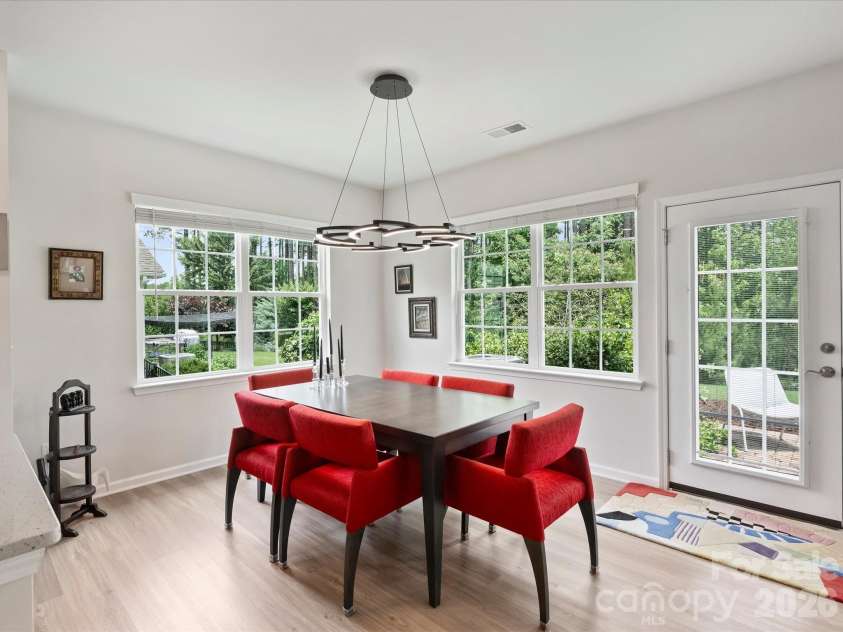 821 Botticelli Court, Mount Holly, NC 28120.  MLS# CAR4385739, YatesRealty ID 30004. Breakfast Area