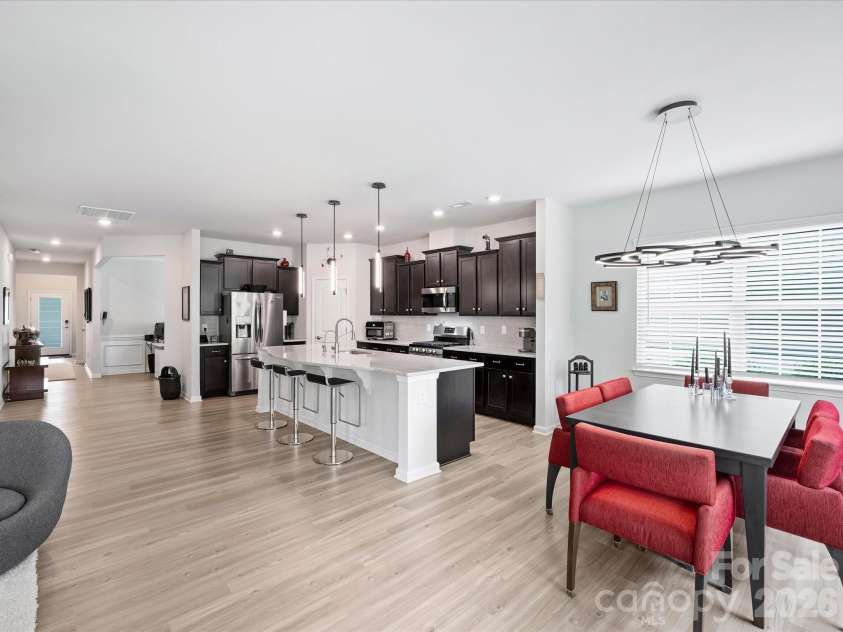 821 Botticelli Court, Mount Holly, NC 28120.  MLS# CAR4385739, YatesRealty ID 30004. Kitchen/Breakfast Area
