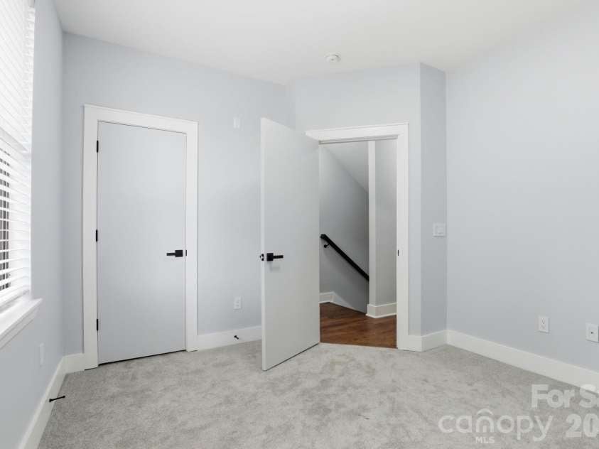 526 N McDowell Street, Charlotte, NC 28204.  MLS# CAR4390203, YatesRealty ID 30008. 